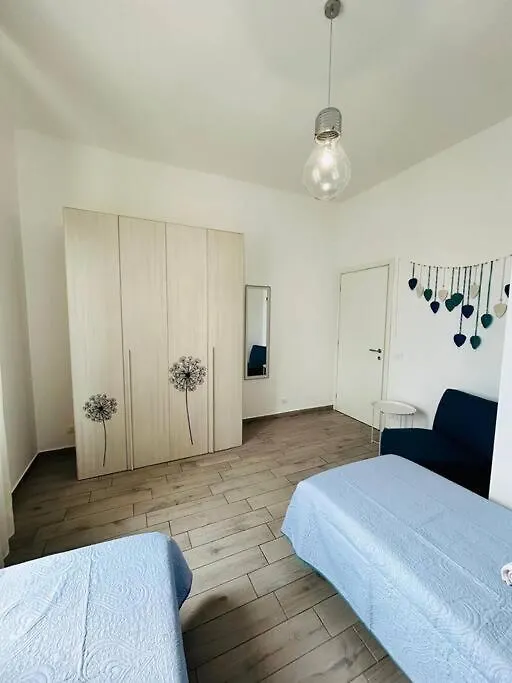 Binario 251 Stazione Tiburtina Apartment Rome