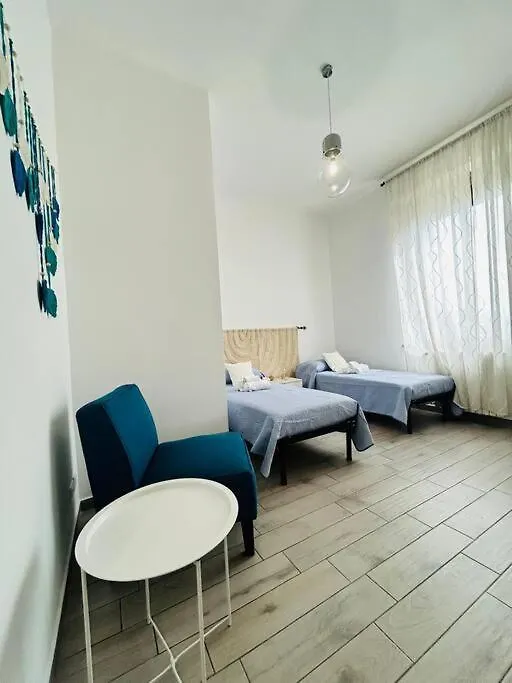 Binario 251 Stazione Tiburtina Apartment Rome Italy