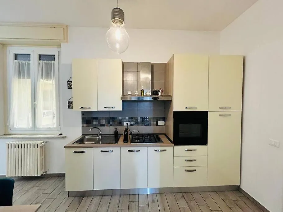 Binario 251 Stazione Tiburtina Apartment Rome 0*,  Italy