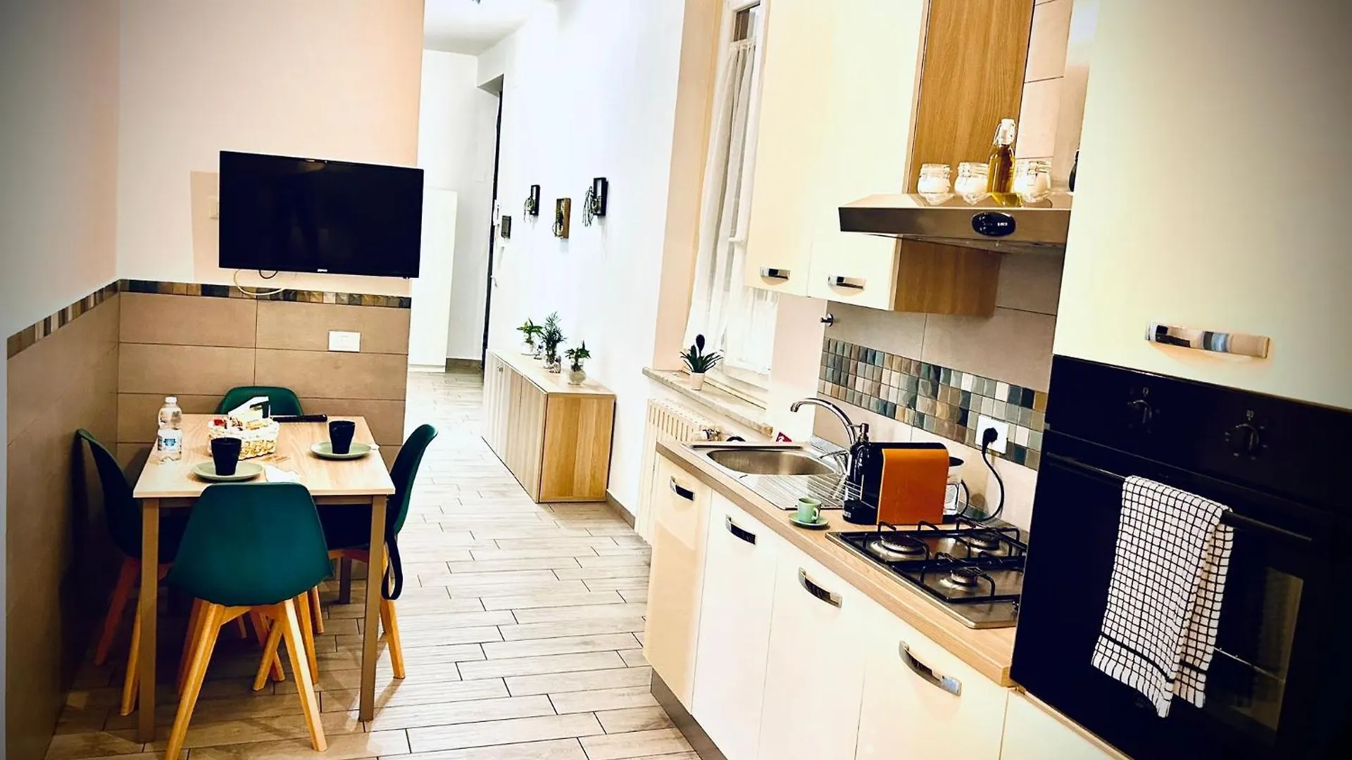 Binario 251 Stazione Tiburtina Apartment Rome