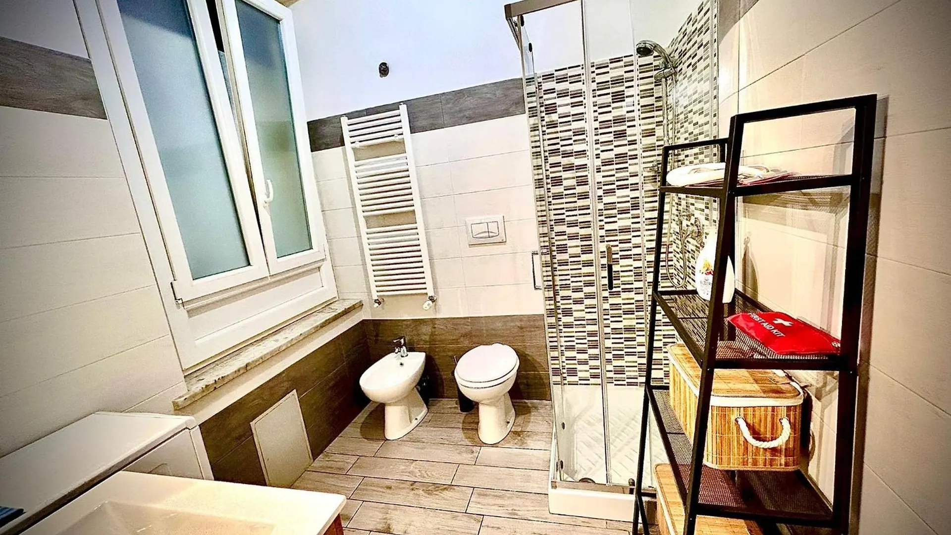 Binario 251 Stazione Tiburtina Apartment Rome